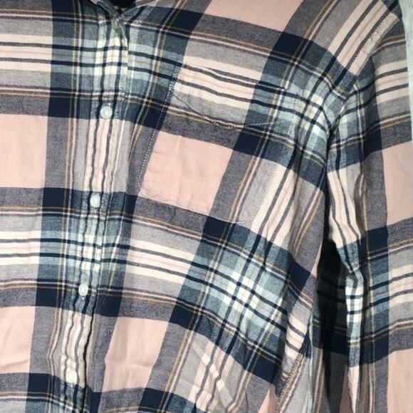 Uniqlo pink & black plaid checkered button down 100% cotton shirt - Picture 4 of 6